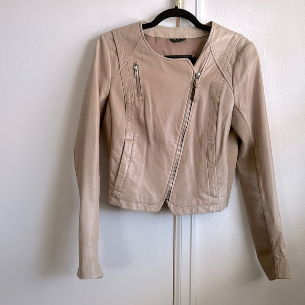 Mackage cropped tan/light pink leather jacket medium